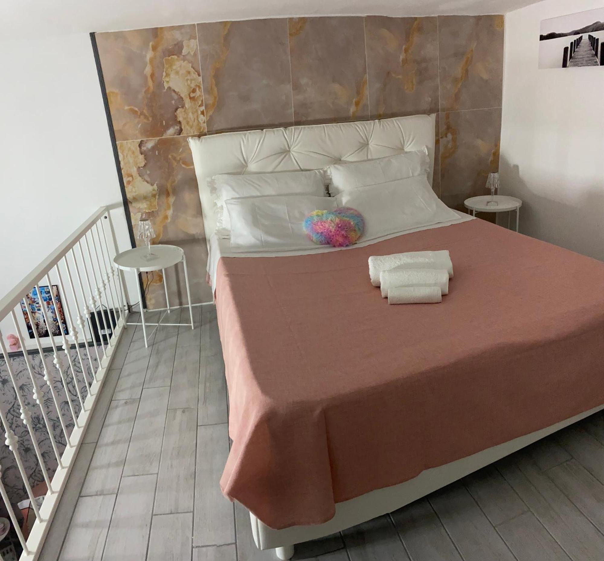 House Quartieri Sasymary ナポリ エクステリア 写真